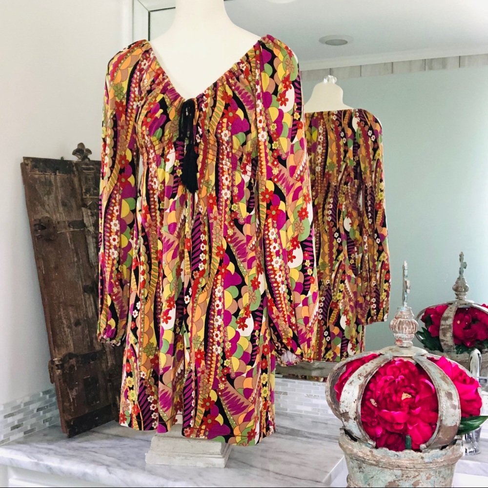 Chelsea & Violet Dress Size Medium